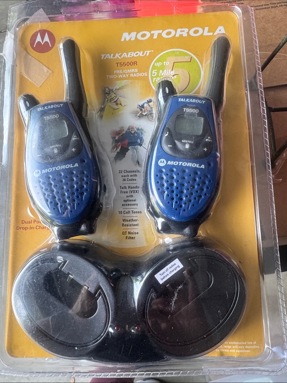 Motorola‎ Blue and Black Talkabout T5500 Two-Way Radio Pair
